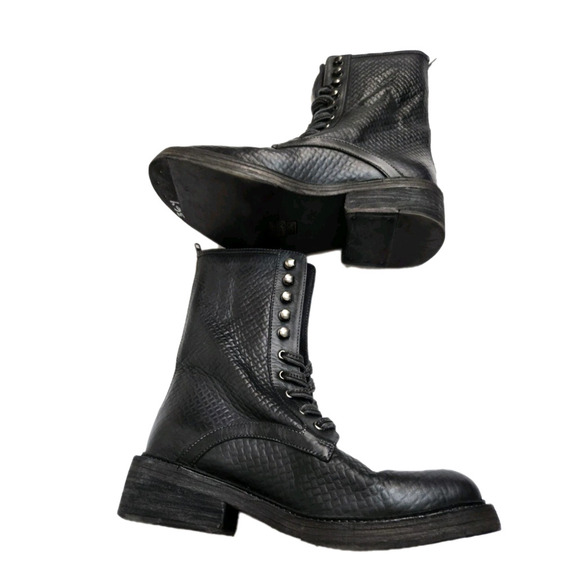 Free People Womens Leather Santa Fe Lace-Up Boot in Black Embossed US 10 40 - Picture 4 of 15